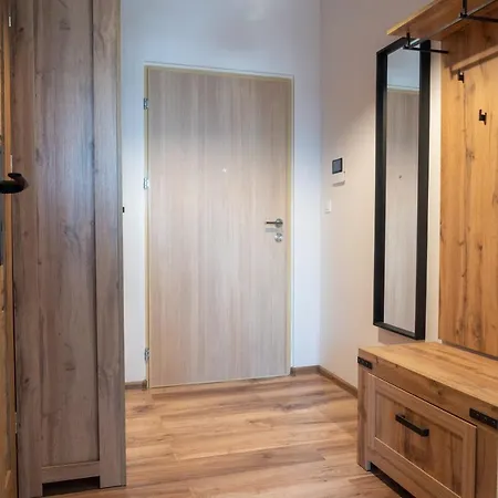 Komfortowy Nadbrzezna Blisko Warszawy Z Parkingiem Lägenhet *