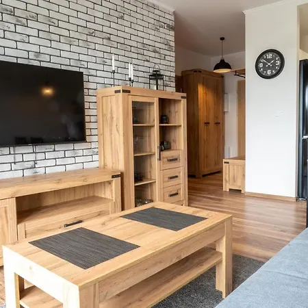 Komfortowy Nadbrzezna Blisko Warszawy Z Parkingiem Apartment