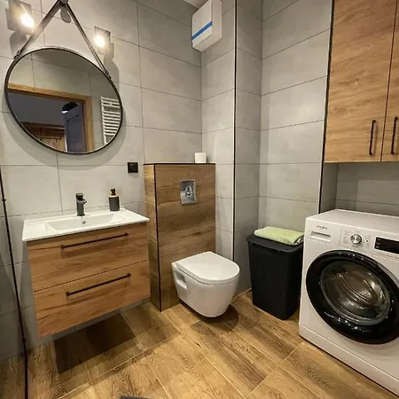 Komfortowy Nadbrzezna Blisko Warszawy Z Parkingiem Apartment