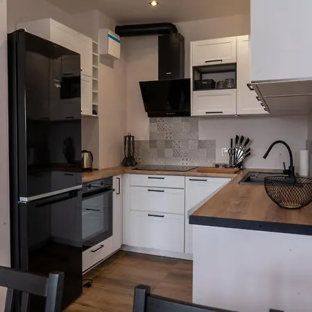 Lägenhet Komfortowy Nadbrzezna Blisko Warszawy Z Parkingiem