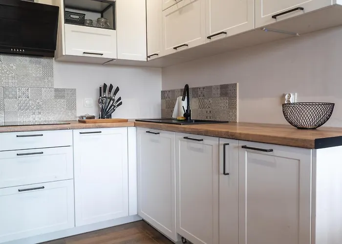 Komfortowy Nadbrzezna Blisko Warszawy Z Parkingiem