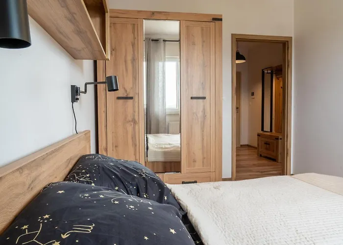 Komfortowy Nadbrzezna Blisko Warszawy Z Parkingiem Apartment Ozarow Mazowiecki