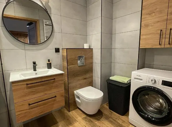 Komfortowy Nadbrzezna Blisko Warszawy Z Parkingiem Apartment