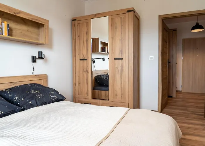 Apartment Komfortowy Nadbrzezna Blisko Warszawy Z Parkingiem