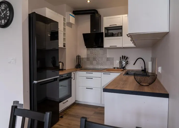 Apartment Komfortowy Nadbrzezna Blisko Warszawy Z Parkingiem